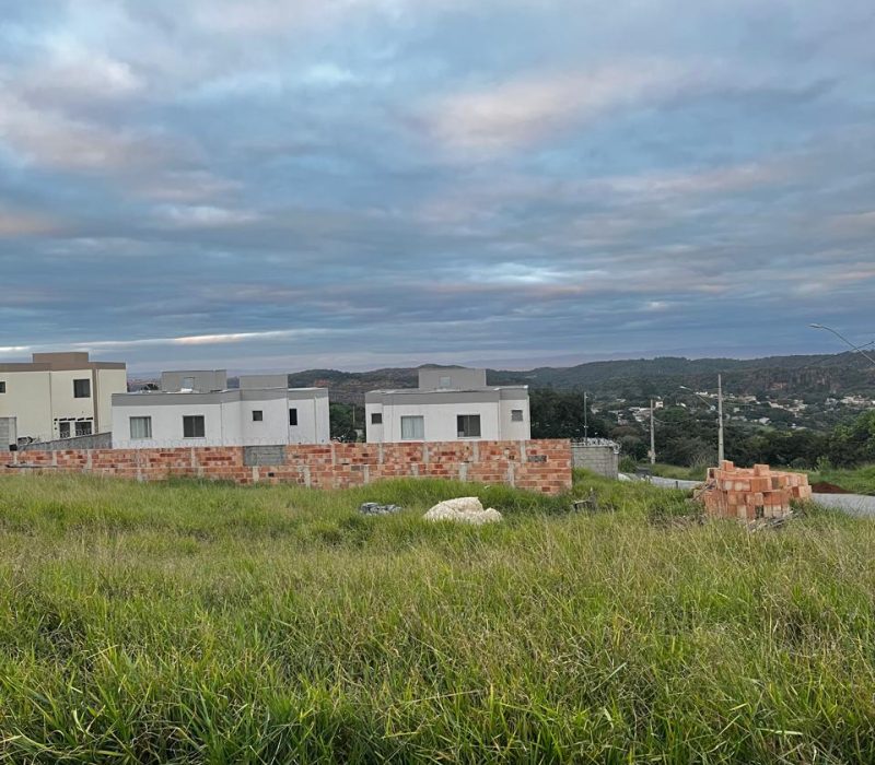 e9b9bdef-9a90-4b71-8a70-97f78bdd5bce